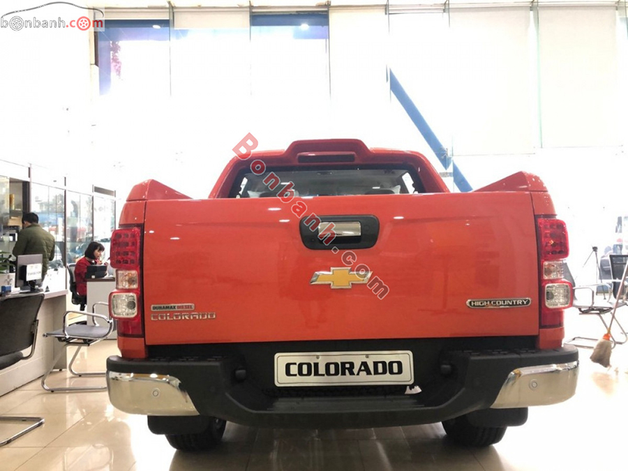 Phía sau của Chevrolet Colorado 2020