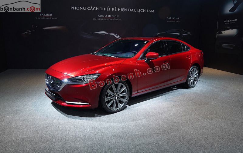 Ảnh cụ thể Mazda 6 2017 giá bán kể từ 975 triệu đồng vừa phải trình buôn bản khách hàng Việt