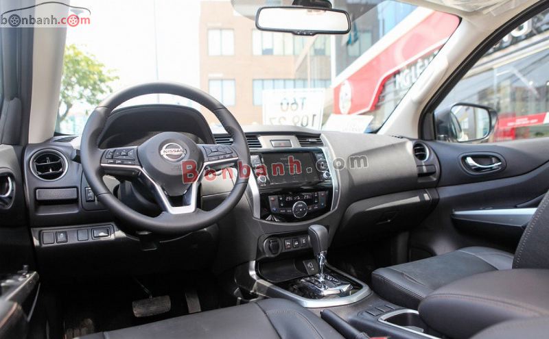 Hình ảnh nội thất Nissan Navara 2022