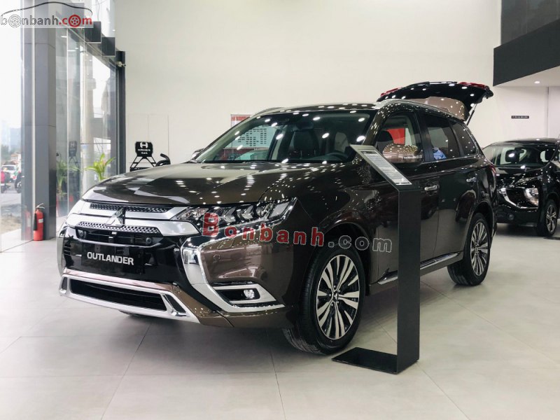 Thanh Hoá Giá xe Mitsubishi Outlander 2019 ưu đãi hỗ trợ vay mua trả góp