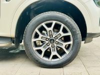 Xe Ford Everest Titanium 2.0L 4x2 AT 2022