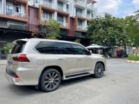 Xe Lexus LX 570 2019