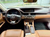 Xe Lexus ES 250 2016
