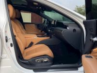 Xe Lexus LS 500 2023