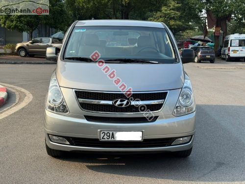 Hyundai Grand Starex 2.5 MT 2013