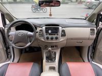 Xe Toyota Innova 2.0E 2015