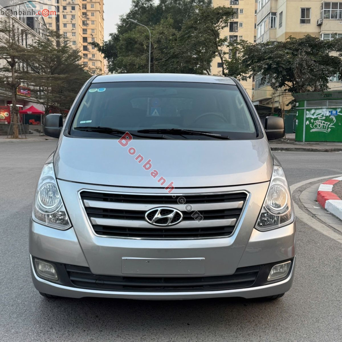 Hyundai Grand Starex 2.4 MT 2016