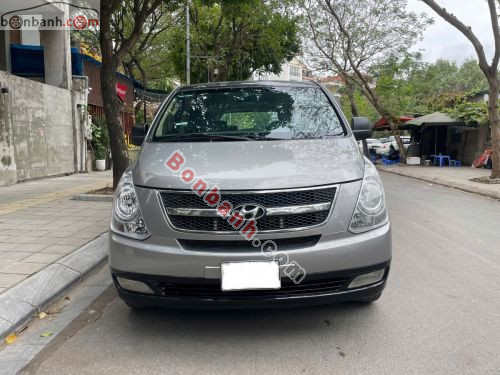 Hyundai Grand Starex 2.5 MT 2013