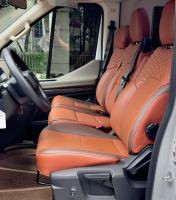 Xe Ford Transit Limousine 12S 2026