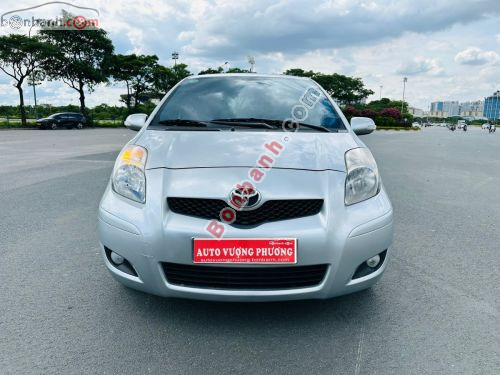 Toyota Yaris 1.5 AT 2013