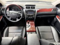 Xe Toyota Camry 2.5Q