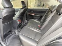 Xe Toyota Camry 2.5Q