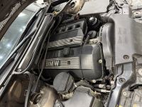 Xe BMW 3 Series 325i