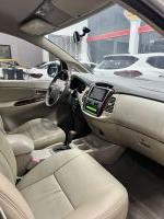 Xe Toyota Innova 2.0V