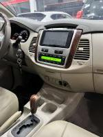 Xe Toyota Innova 2.0V