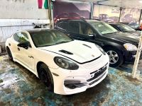 Xe Porsche Panamera 4S 2010