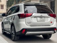 Xe Mitsubishi Outlander 2.0 CVT 2018