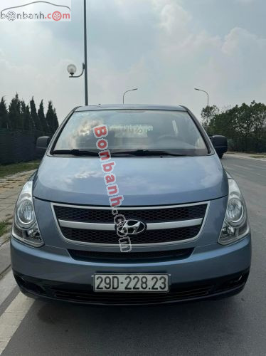 Hyundai Grand Starex Van 2.5 MT 2008