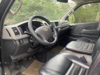 Xe Toyota Hiace 2.5 2011