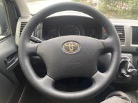 Xe Toyota Hiace 2.5 2011