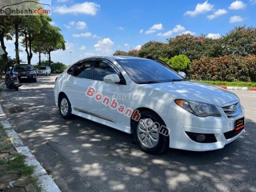 Hyundai Avante 1.6 MT