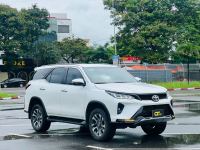 Xe Toyota Fortuner Legender 2.4L 4x2 AT 2022