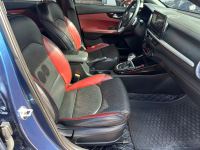 Xe Kia K3 Premium 2.0 AT 2022