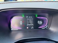 Xe Kia Carens 1.5G Luxury 2025