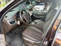 Xe VinFast Lux SA 2.0 Base 2.0 AT 2021