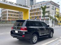 Xe Toyota Land Cruiser VX 4.6 V8 2016