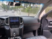 Xe Toyota Land Cruiser VX 4.6 V8 2016