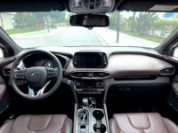 Xe Hyundai SantaFe Cao cấp 2.4L HTRAC 2021
