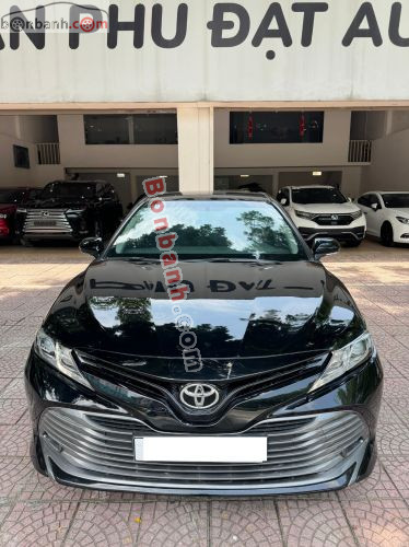 Toyota Camry 2.0G 2019