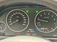 Xe BMW 3 Series 320i 2015