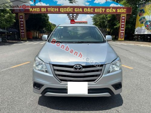 Toyota Innova 2.0E 2014