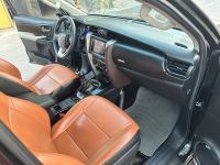 Xe Toyota Fortuner 2.4G 4x2 MT 2019