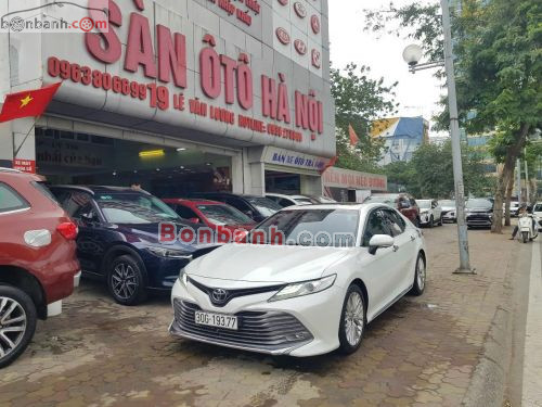 Xe Toyota Camry 2.5Q 2019