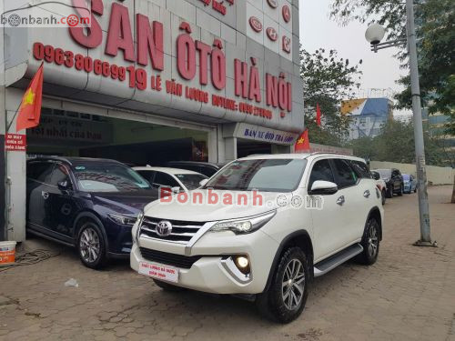 Toyota Fortuner 2.8V 4x4 AT