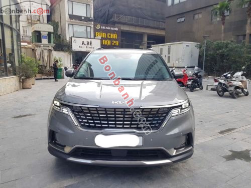 Kia Carnival Signature 2.2D