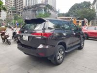 Xe Toyota Fortuner 2.7V 4x2 AT 2017