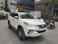 Xe Toyota Fortuner 2.4G 4x2 AT 2018