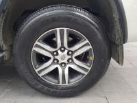 Xe Toyota Fortuner 2.4G 4x2 AT 2018