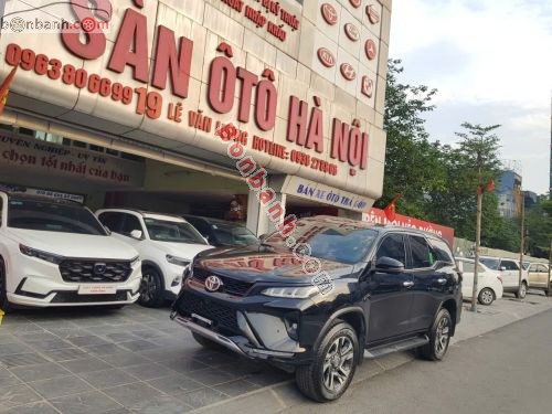 Toyota Fortuner Legender 2.4L 4x2 AT