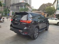 Xe Toyota Fortuner Legender 2.4L 4x2 AT 2024