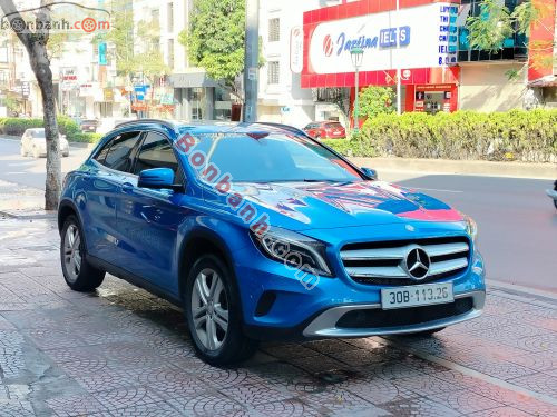 Mercedes Benz GLA 200