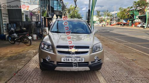 Chevrolet Captiva LT Maxx 2.4 MT 2010