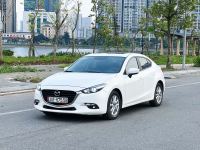 Xe Mazda 3 1.5L Luxury 2019 Trắng, Nội Thất Đen