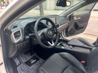 Xe Mazda 3 1.5 AT 2018 Trắng, Nội Thất Đen