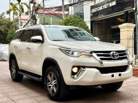 Xe Toyota Fortuner 2.4G 4x2 AT 2018