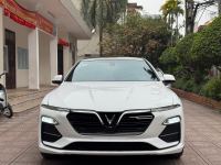Xe VinFast Lux A 2.0 Base 2.0 AT 2019